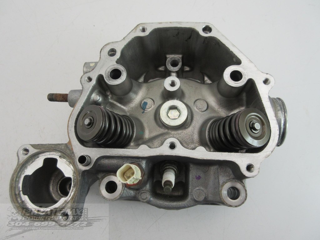 2012 Honda 420 Rancher Manual Solid Cylinder Head Complete with Valves 17
